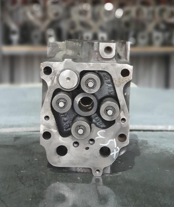 OM457 Engine Cylinder Head Maintenance:  How to Prevent Cracks and Overheating