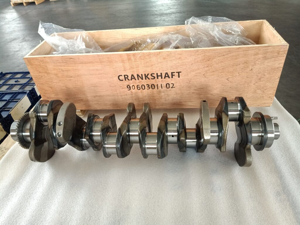 OM906 Crankshaft 9060301102