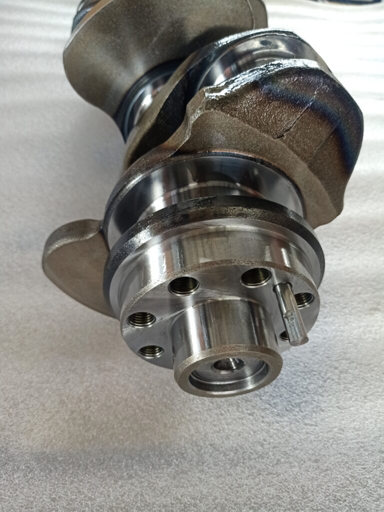 OM906 Crankshaft 9060301102