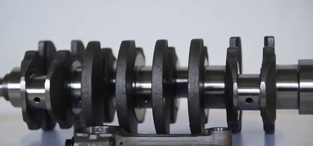 Mercedes-Benz OM352 crankshaft