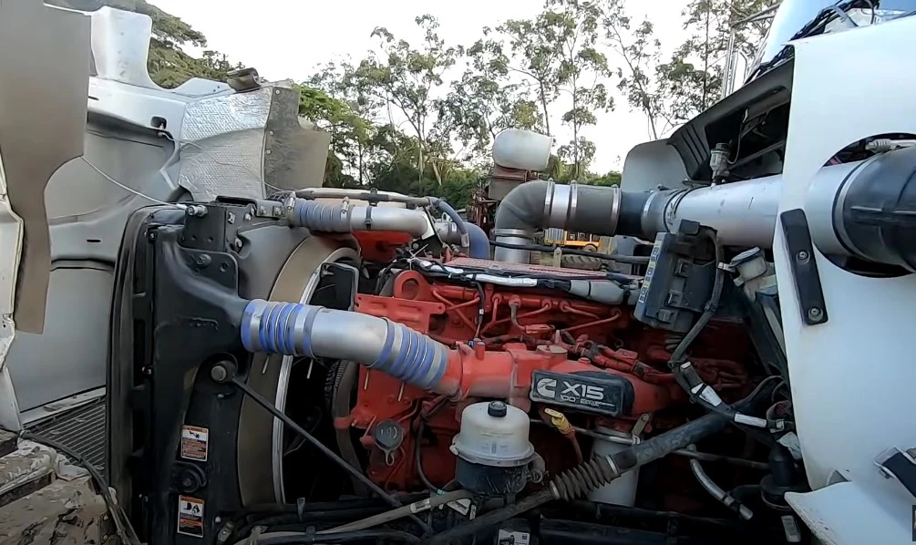Cummins Engine Overhaul Kits in Vietnam: ISX, QSK19 & N855
