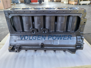 OM366 Cylinder Head 3660104008