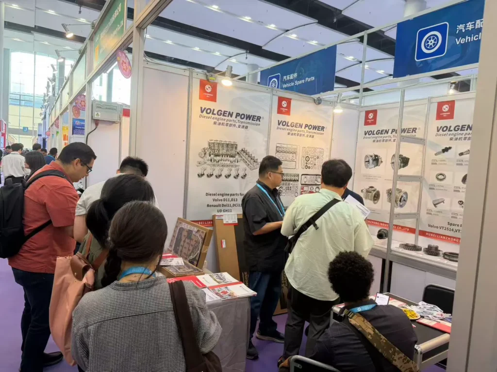 volgen-power-booth-visitors-negotiation-canton-fair